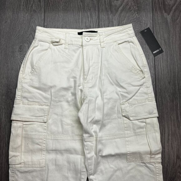 Forever 21 White Cargo Light Weight Pants XS NWT New Extra Small - Picture 2 of 11